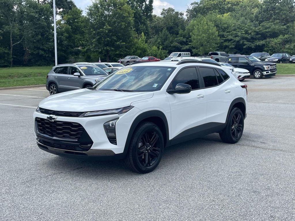 2025 Chevrolet TRAX — rear three-quarter view
